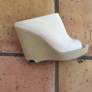SAM EDELMAN white wedges